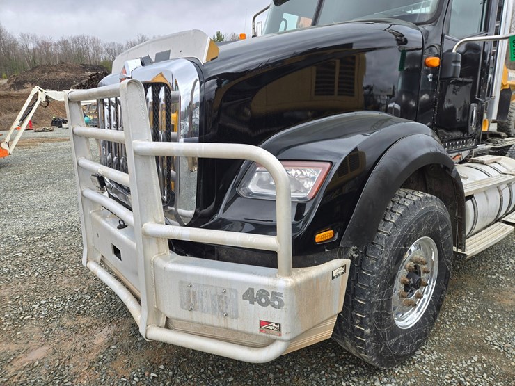 2019-international-hx620-image-10