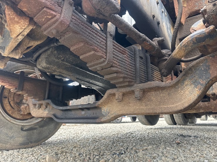 1986-mack-dm686s-image-45