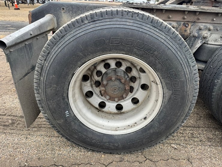 1995-kenworth-t600-image-76