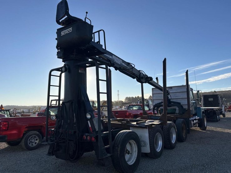 2001-mack-ch613-image-19