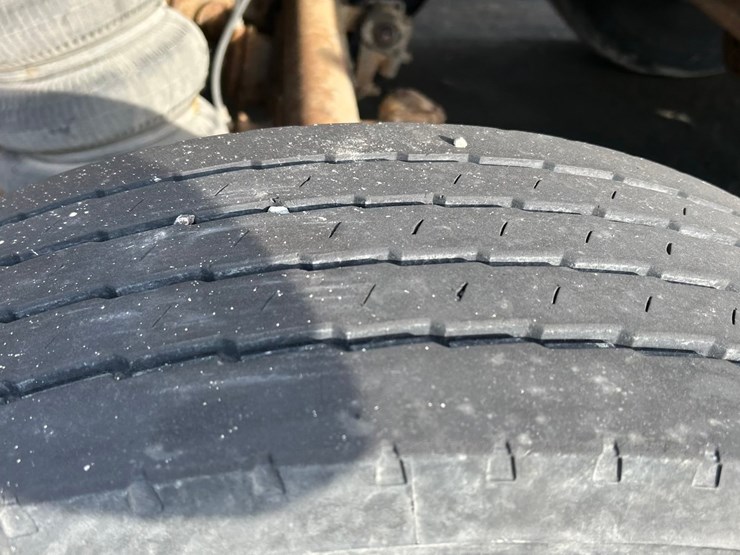 1995-axle-end-dump-image-46