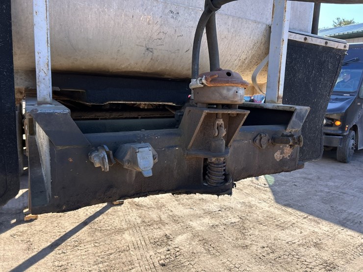 axle-end-dump-image-9