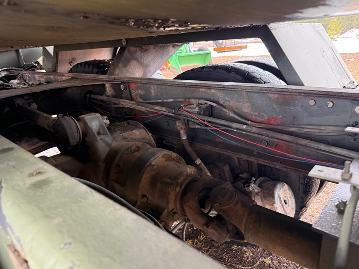 1984-mack-dm492s-image-70