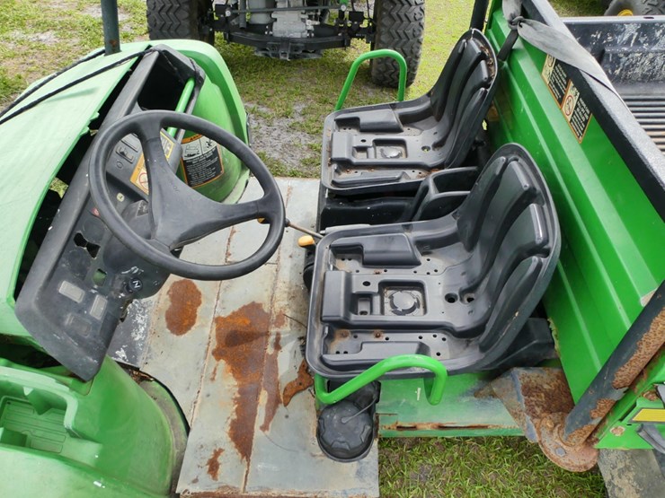 john-deere-gator-image-7