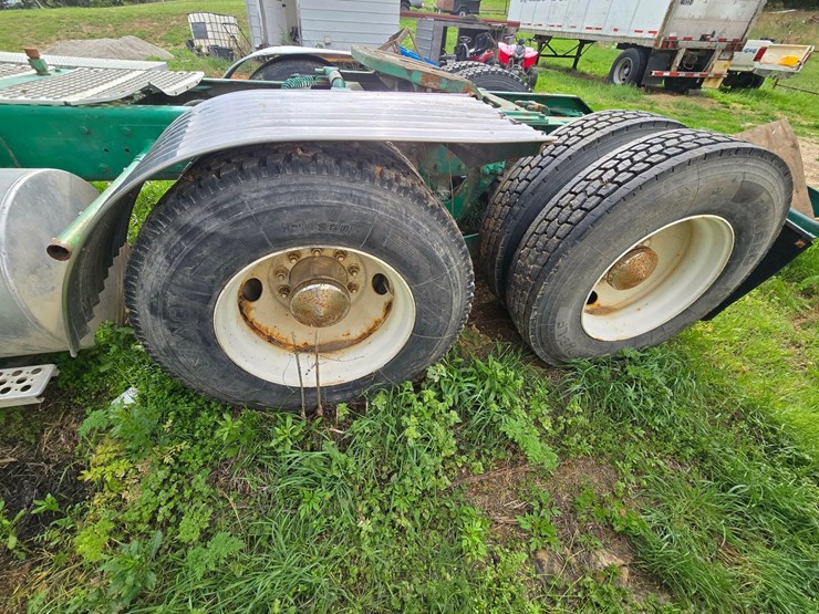 2006-kenworth-t800-image-3