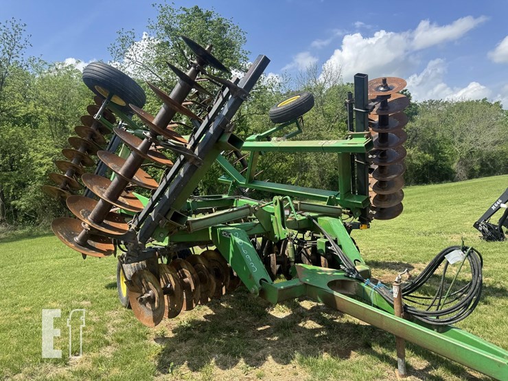 john-deere-630-image-3