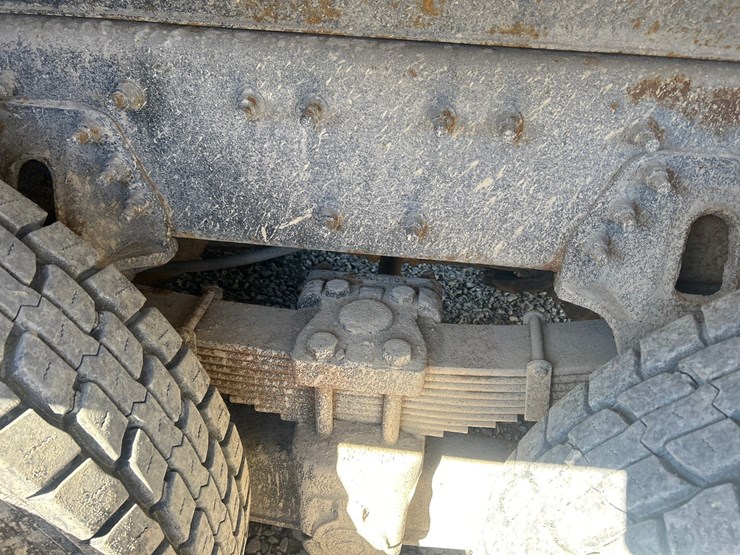 2006-international-7400-image-31