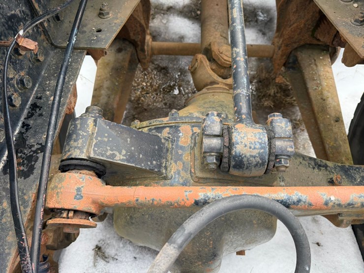 #1117-•-volvo-whitegmc-day-cab-truck-tractor-image-47