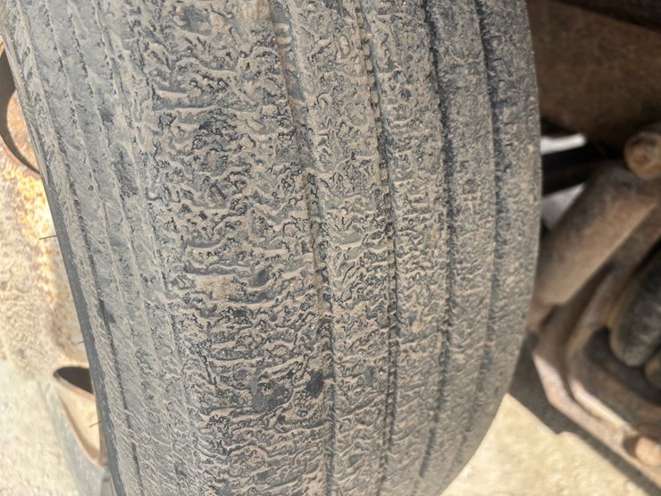 1999-sterling-l9513-image-92