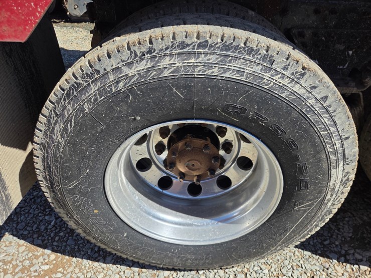 2019-international-hv613-image-94