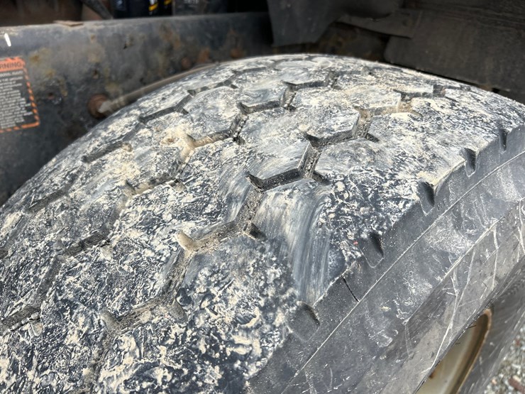 1999-mack-dm688s-image-80