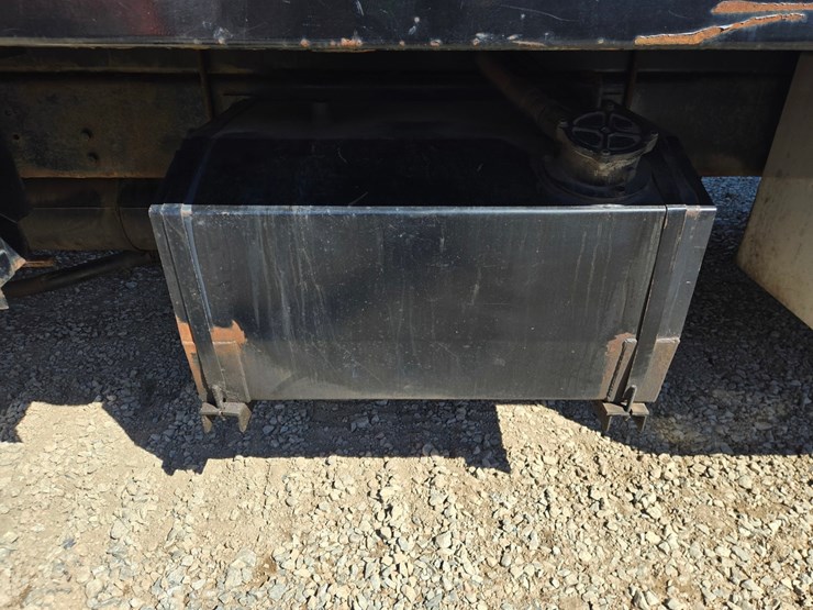 1999-caterpillar-c12-image-19