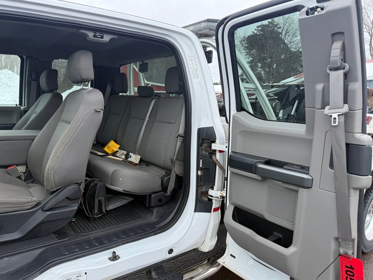 2018-ford-f550-image-45