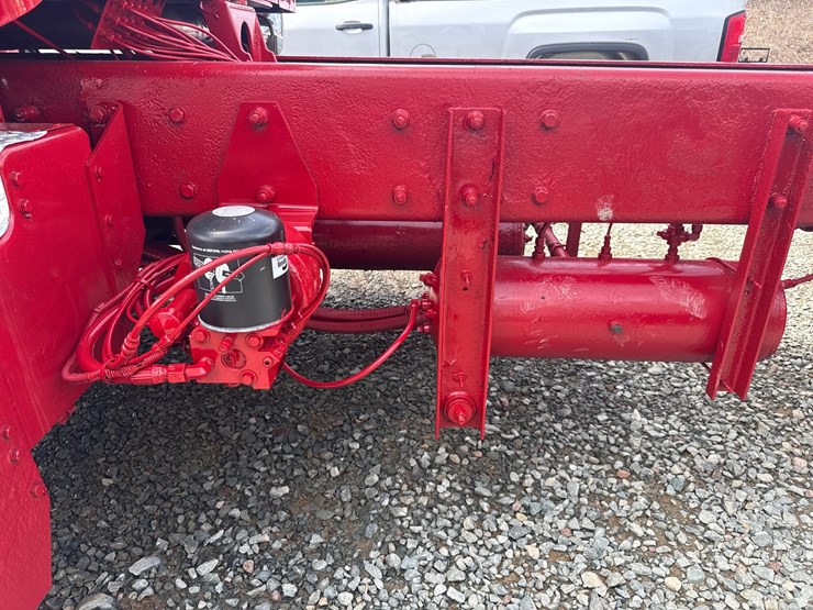 2005-kenworth-t800-image-27