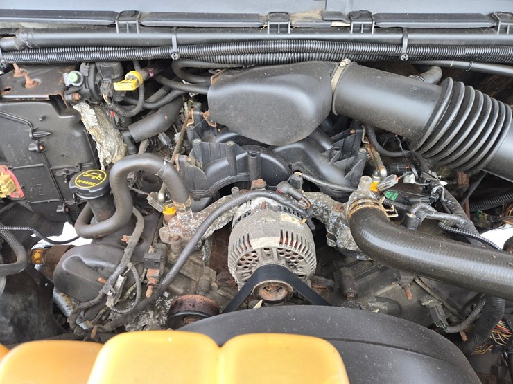 2001-ford-f350-image-43