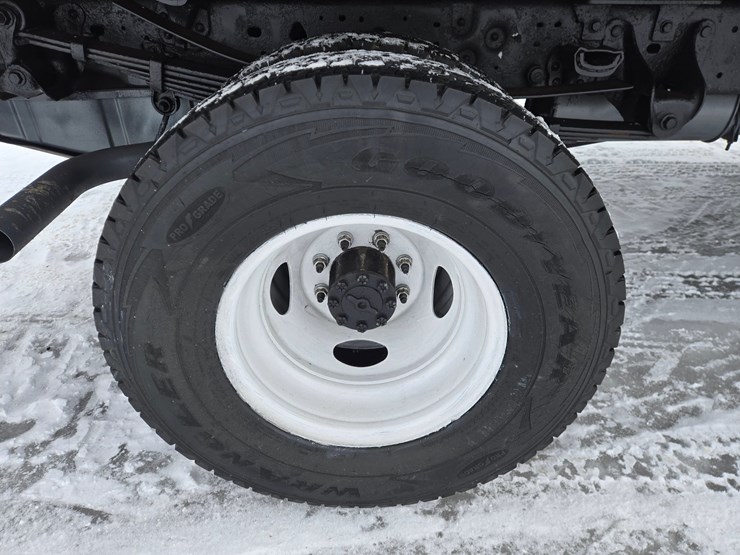 2001-ford-f350-image-62