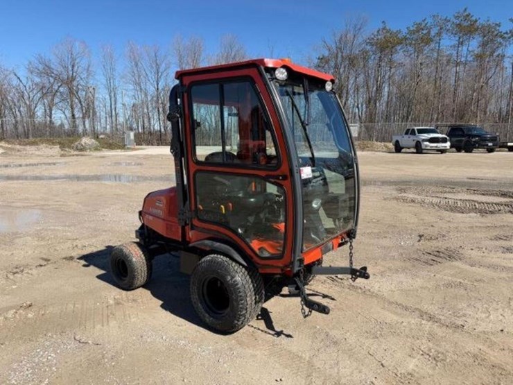 kubota-f2690-image-7