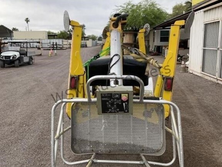 2006-bil-jax-5533a-image-6