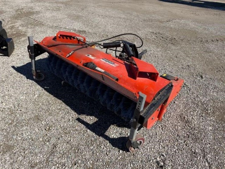 kubota-f2690-image-43