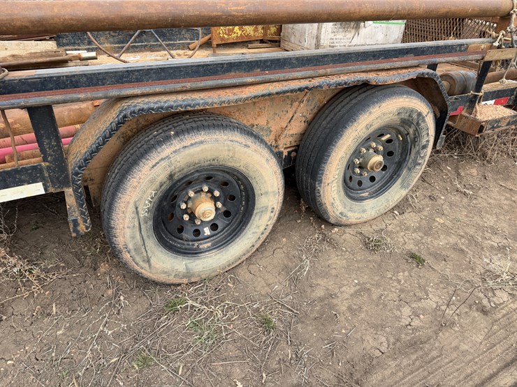 2018-big-tex-24'-t/a-gn-tool-trailer-image-4