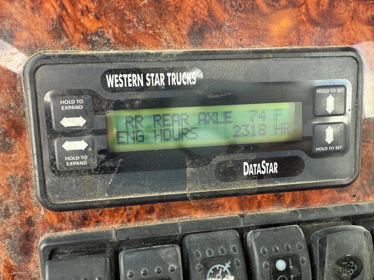 2009-western-star-4900-image-24