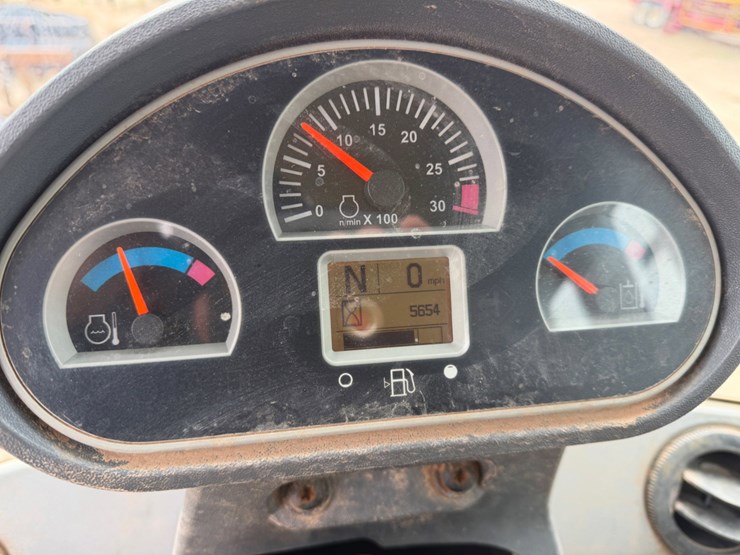 caterpillar-924k-image-11