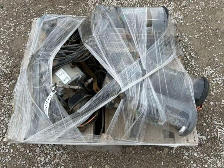 qty-of-groeneveld-auto-greasers-image-5