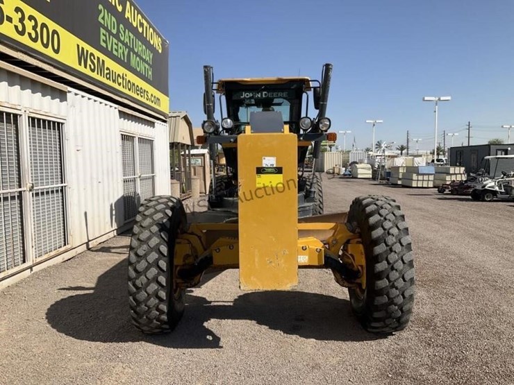 2011-deere-672g-image-3