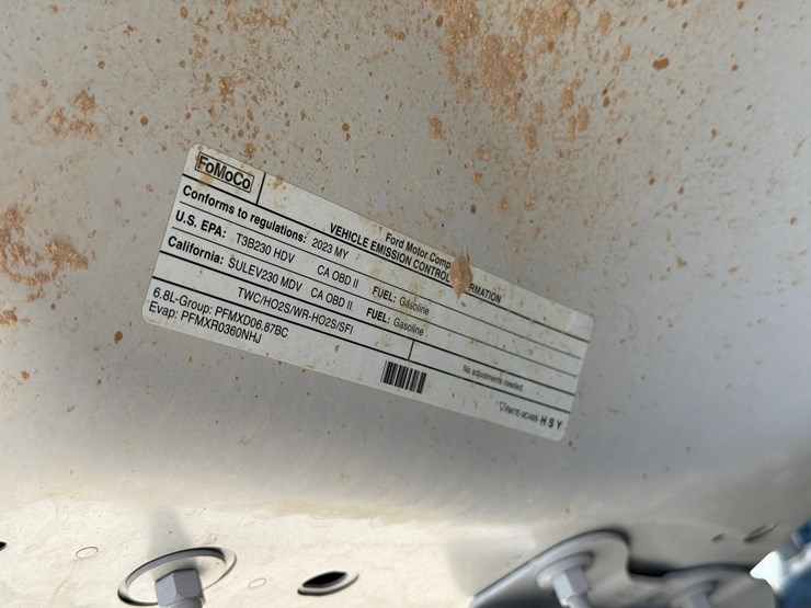 2023-ford-f250-image-27