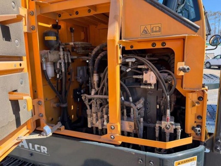 2023-hyundai-hx130a-lcr-image-36