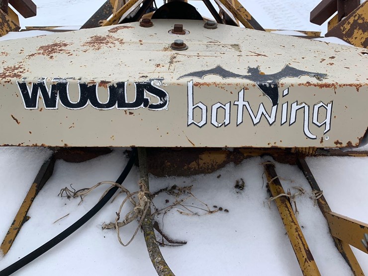 woods-batwing-mower-image-18