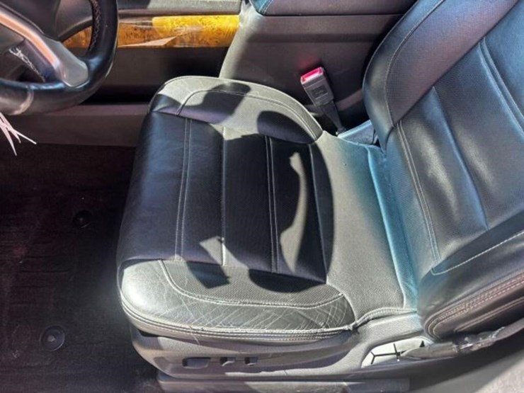 2016-gmc-yukon-denali-image-16