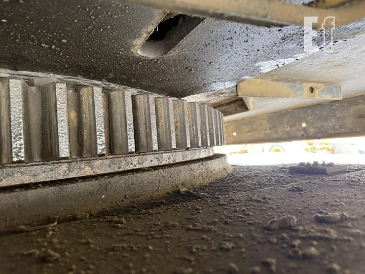 1983-link-belt-ls-338-image-12