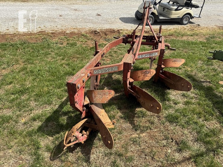 massey-ferguson-74-image-2