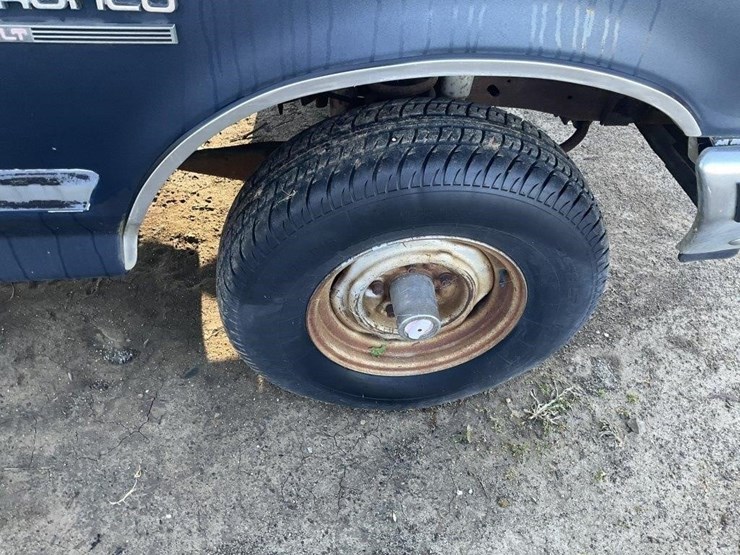 1987-ford-bronco-image-11