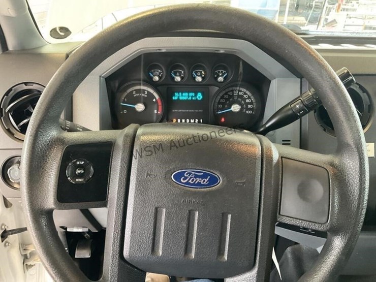 2011-ford-f350-image-16