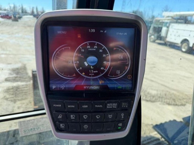 2023-hyundai-hx130a-lcr-image-22