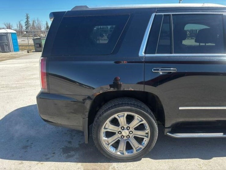 2016-gmc-yukon-denali-image-79