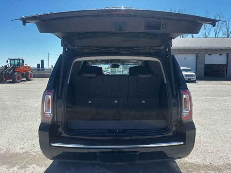2016-gmc-yukon-denali-image-62