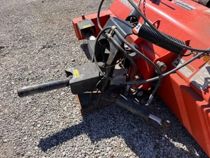 kubota-f2690-image-48