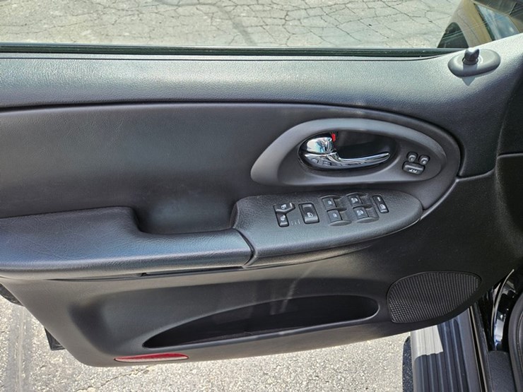 2006-chevrolet-blazer-image-30