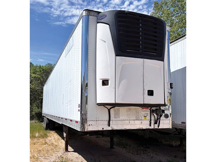 2017-utility-3000r-image-1