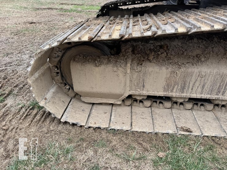 deere-230-lc-image-15