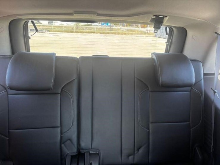 2016-gmc-yukon-denali-image-57