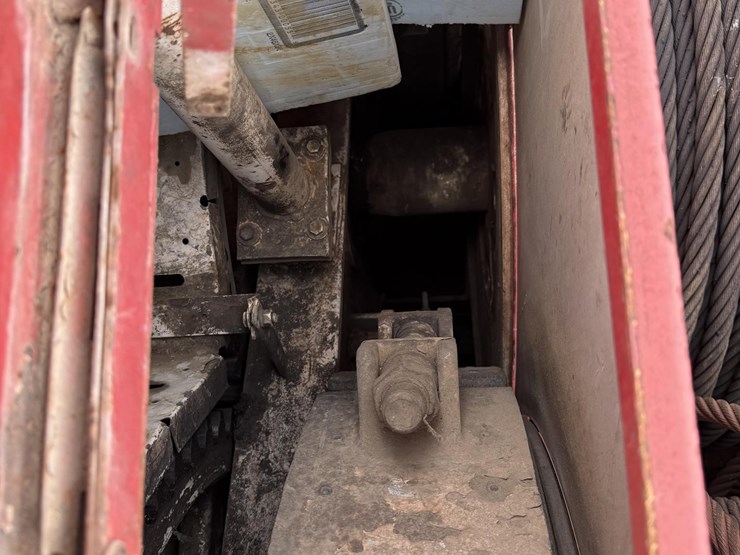 1983-link-belt-ls-338-image-32