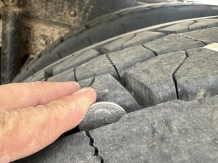 1995-western-star-4964f-image-3