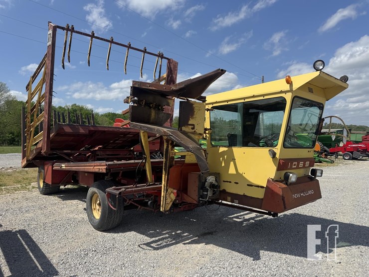 new-holland-1069-image-3