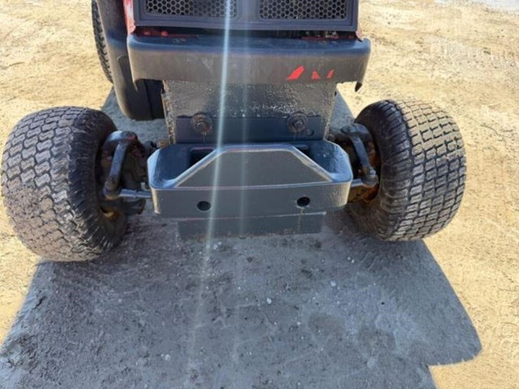 kubota-f2690-image-33