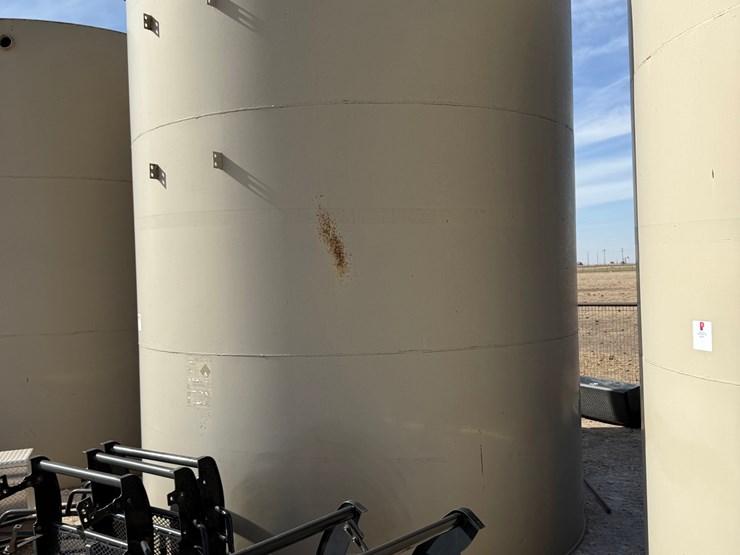 2007-crall-products-12’-dia-x-15’-h-300-bbl-crude-oil-storage-tank-image-4