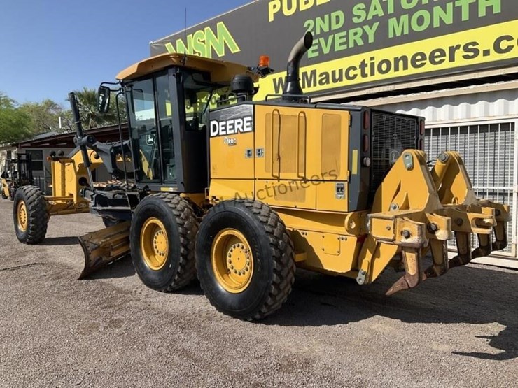 2011-deere-672g-image-7